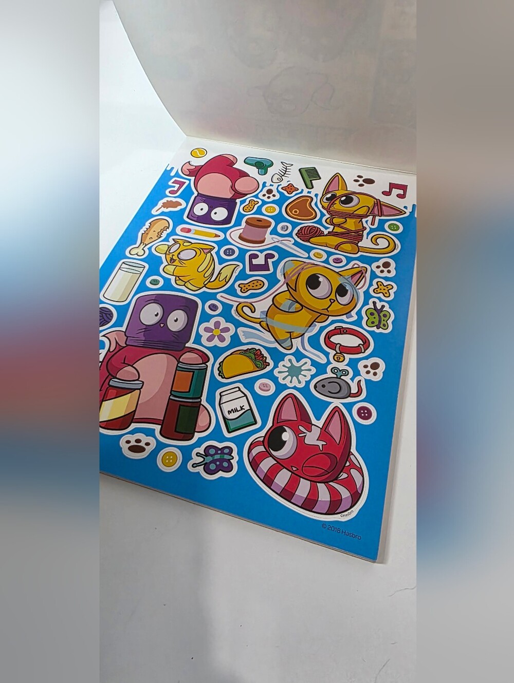 Lost Kitties Create-A- Scene Sticker Activity Set - Picture 4 of 9